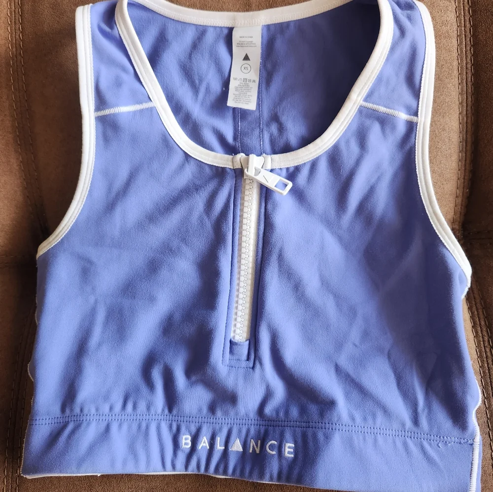 Balance athletic. - Picture 2 of 2